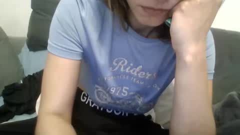 the crazy travellers online show from March 29, 9:30 am