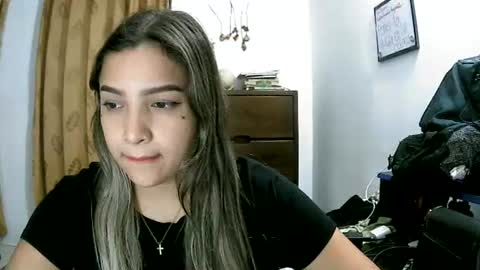 liz online show from June 25, 7:24 am