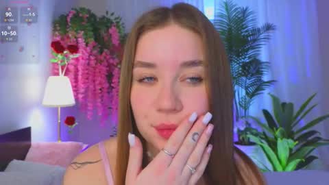 im Grace  turn up the sounds on your device... to hear my sweet moans online show from February 12, 7:10 am