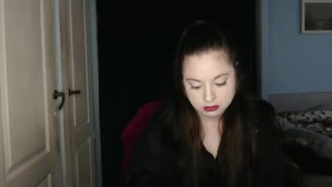 raissa online show from April 17, 3:58 pm