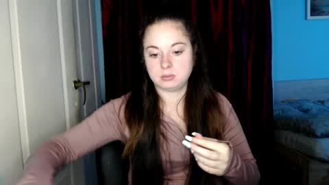 raissa online show from October 6, 1:50 pm