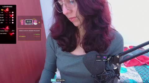 Snapshot of thecherry_paulette chatting on February 8, 12:06 am Paulette online show from February 8, 12:06 am