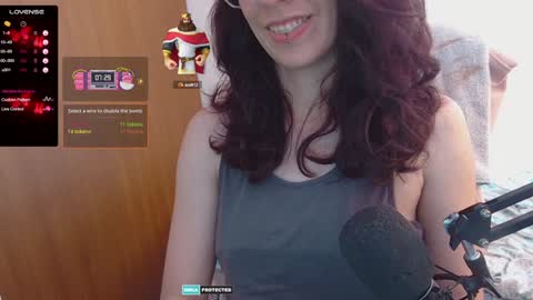 Snapshot of thecherry_paulette chatting on January 12, 9:08 pm Paulette online show from January 12, 9:08 pm