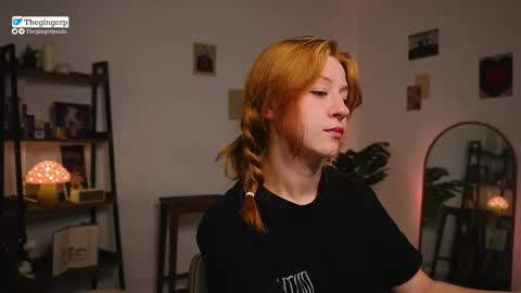   Streaming mostly at    online show from December 3, 11:40 pm