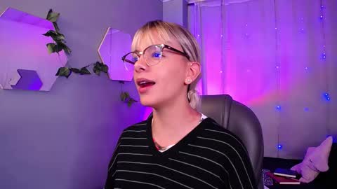 Peyton online show from October 29, 3:44 am