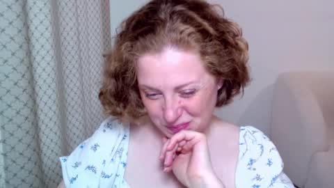 Ella online show from September 21, 7:40 am