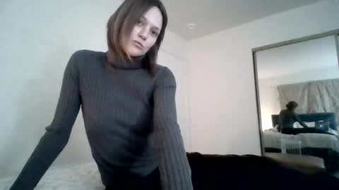 lovecreep online show from February 9, 3:22 am