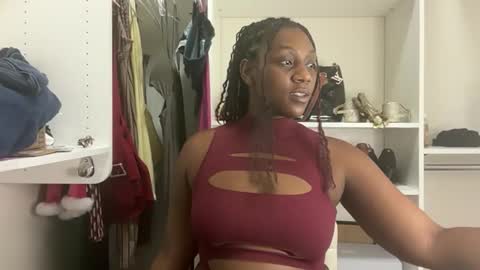 TheNaturalGoddess online show from May 17, 7:02 pm