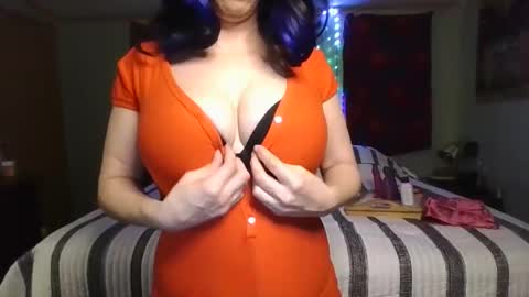 Rayvyn 1 online show from December 26, 3:31 pm