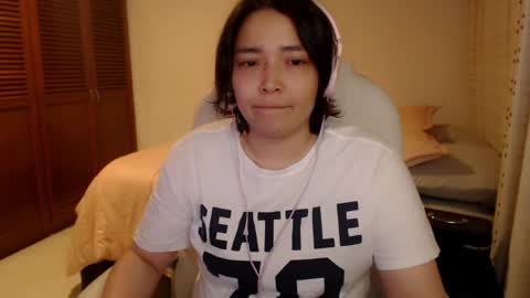 Mai online show from April 10, 6:30 am