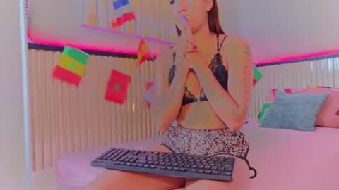 THIANA  ROSE online show from June 25, 12:18 pm