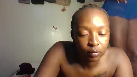 thick_booby83 online show from February 4, 1:08 am