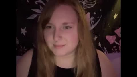 Ariel online show from March 3, 5:16 am