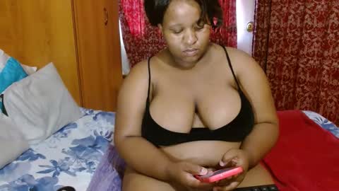 thickjuicyxxx online show from October 5, 9:14 am