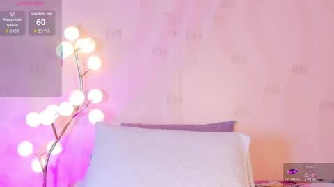Eva  online show from May 6, 1:37 pm