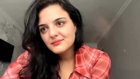 Mary online show from November 11, 9:39 am