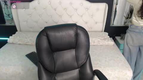 LIA online show from September 13, 5:54 pm