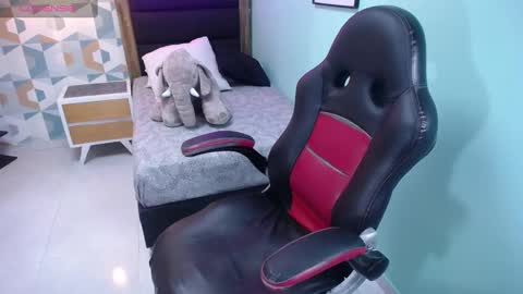 tianapiket online show from January 30, 11:33 am