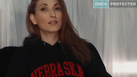 Snapshot of tiannarae chatting on December 3, 4:35 am TIANNA online show from December 3, 4:35 am