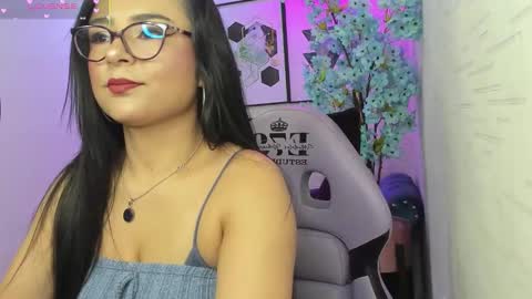 Tiara  online show from February 1, 11:53 am