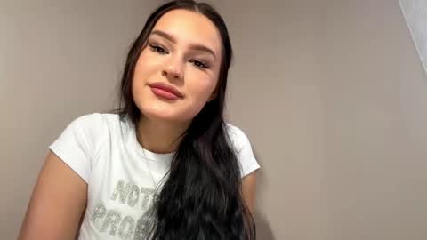 Lily online show from April 27, 1:30 pm