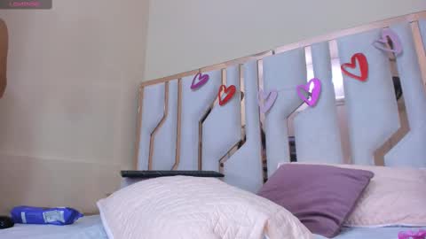    online show from February 19, 10:42 pm