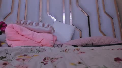    online show from October 12, 12:13 am