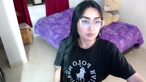 tifany online show from February 24, 11:25 pm