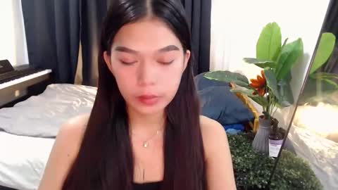 Tayra online show from April 7, 5:26 pm