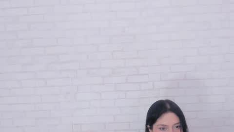 tiffany_mendez online show from January 14, 12:03 pm