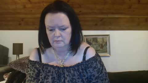 TiffanyMature online show from October 2, 10:48 pm