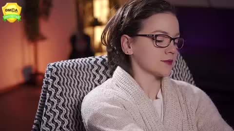 tiffanyriox online show from February 22, 2:50 am