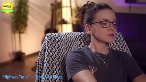 tiffanyriox online show from September 10, 11:49 pm