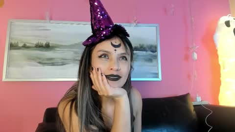 Stefany Suarez online show from October 10, 11:09 pm