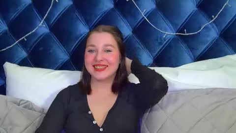 TinaBurton online show from December 20, 5:17 pm