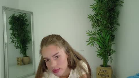 Anne online show from May 24, 4:55 am