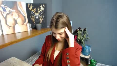 Gloria online show from March 8, 8:29 am