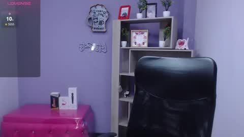 tiny online show from January 21, 2:22 am