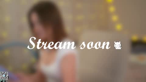 Lyssa     online show from January 24, 9:06 am