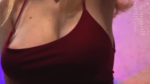 Amy  online show from May 18, 8:04 pm