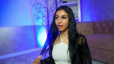 TinyCassi online show from May 31, 2:06 am