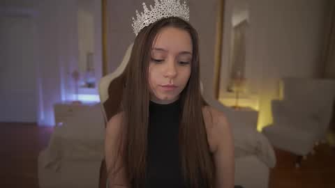 tinynataliee online show from March 1, 4:18 pm