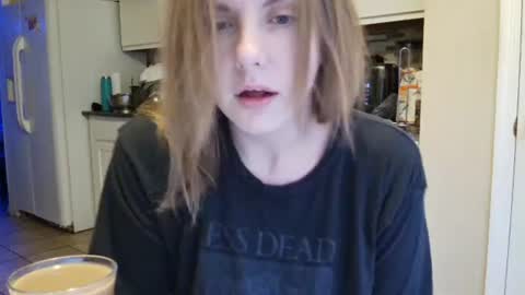 tinywithtiddies online show from October 28, 12:44 pm