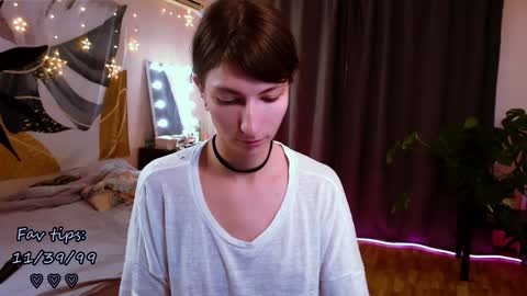         online show from December 6, 7:54 am