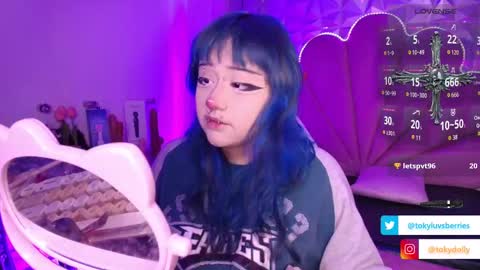 toky         online show from September 30, 8:24 pm