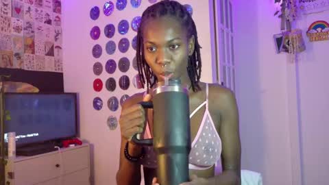 Snapshot of tokyo_wld chatting on December 13, 9:41 pm Athena Fantasy online show from December 13, 9:41 pm