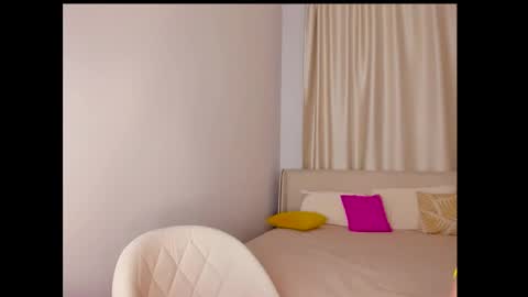 Tony and Alice online show from January 2, 7:29 pm