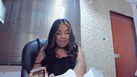 karla online show from November 13, 12:42 am