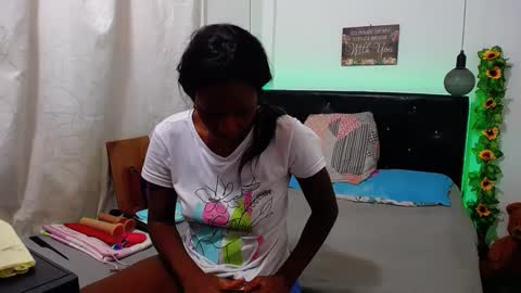 tory_montannaxx online show from February 8, 12:28 pm