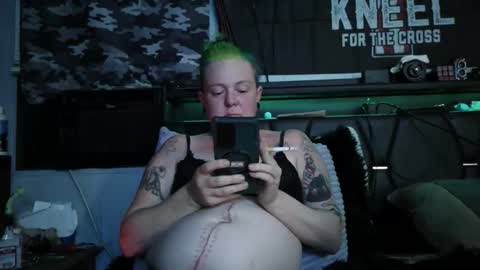 ToxicTemptress420 online show from February 24, 5:39 am